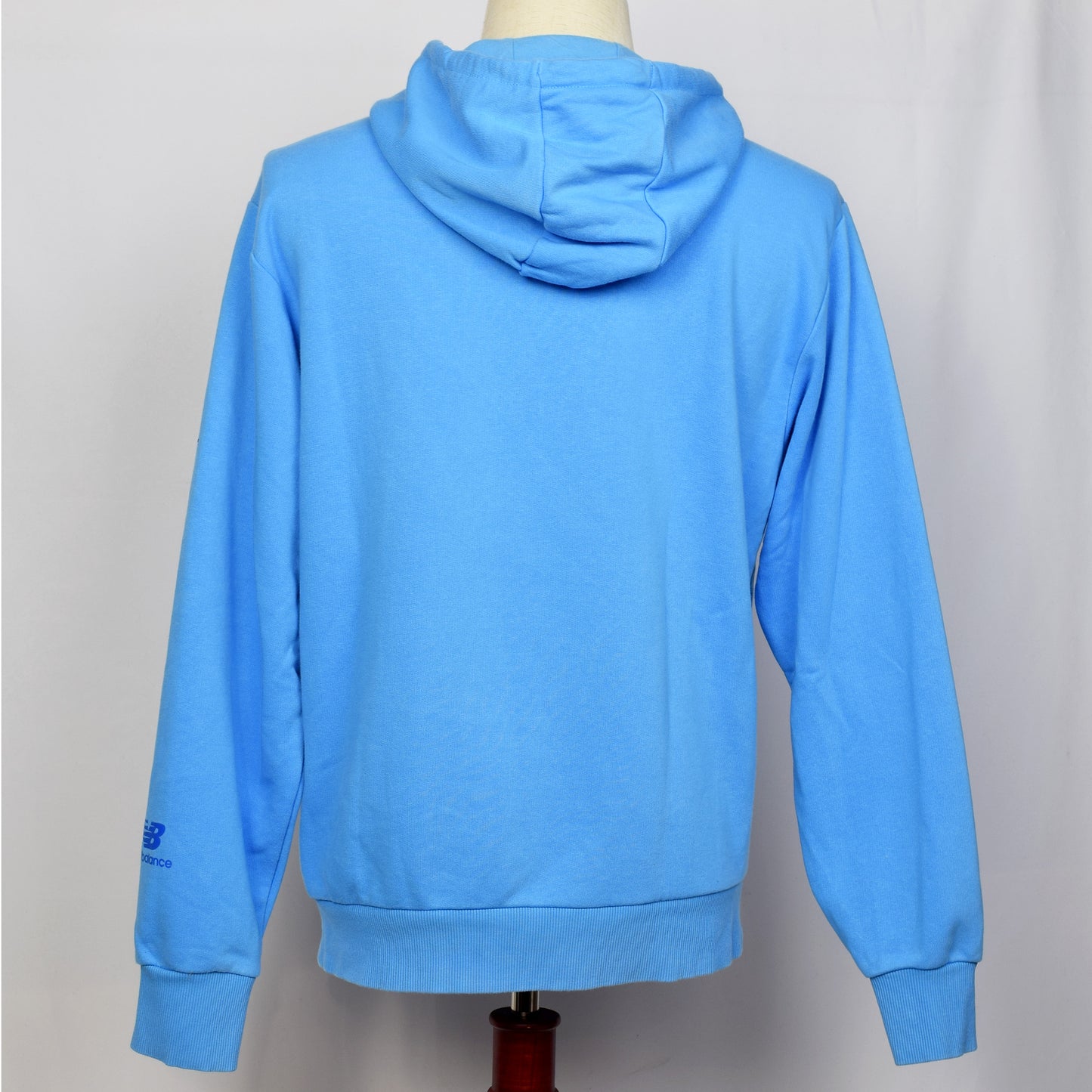 プルオーバーパーカー(ライトブルー)|家父長制の墓(刺繍)