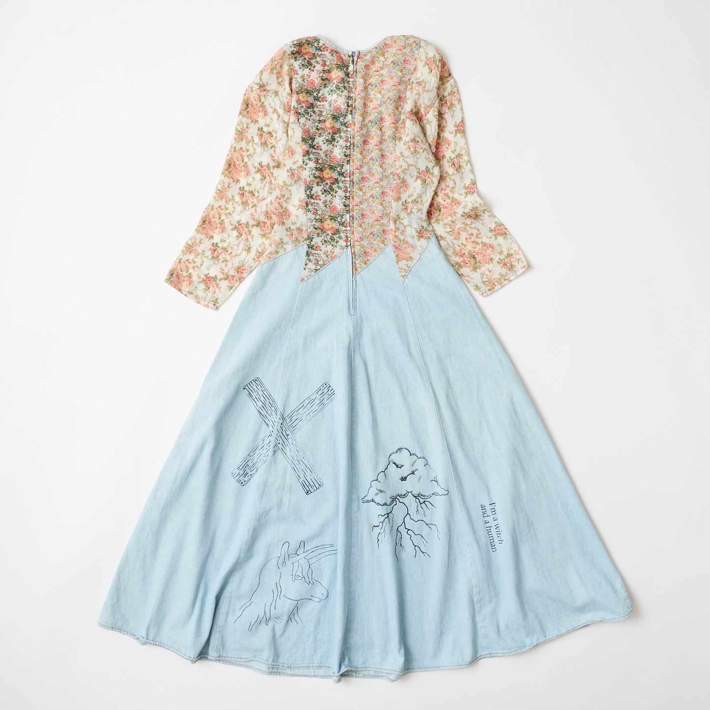 花柄デニムワンピース|I’m a Witch and Human