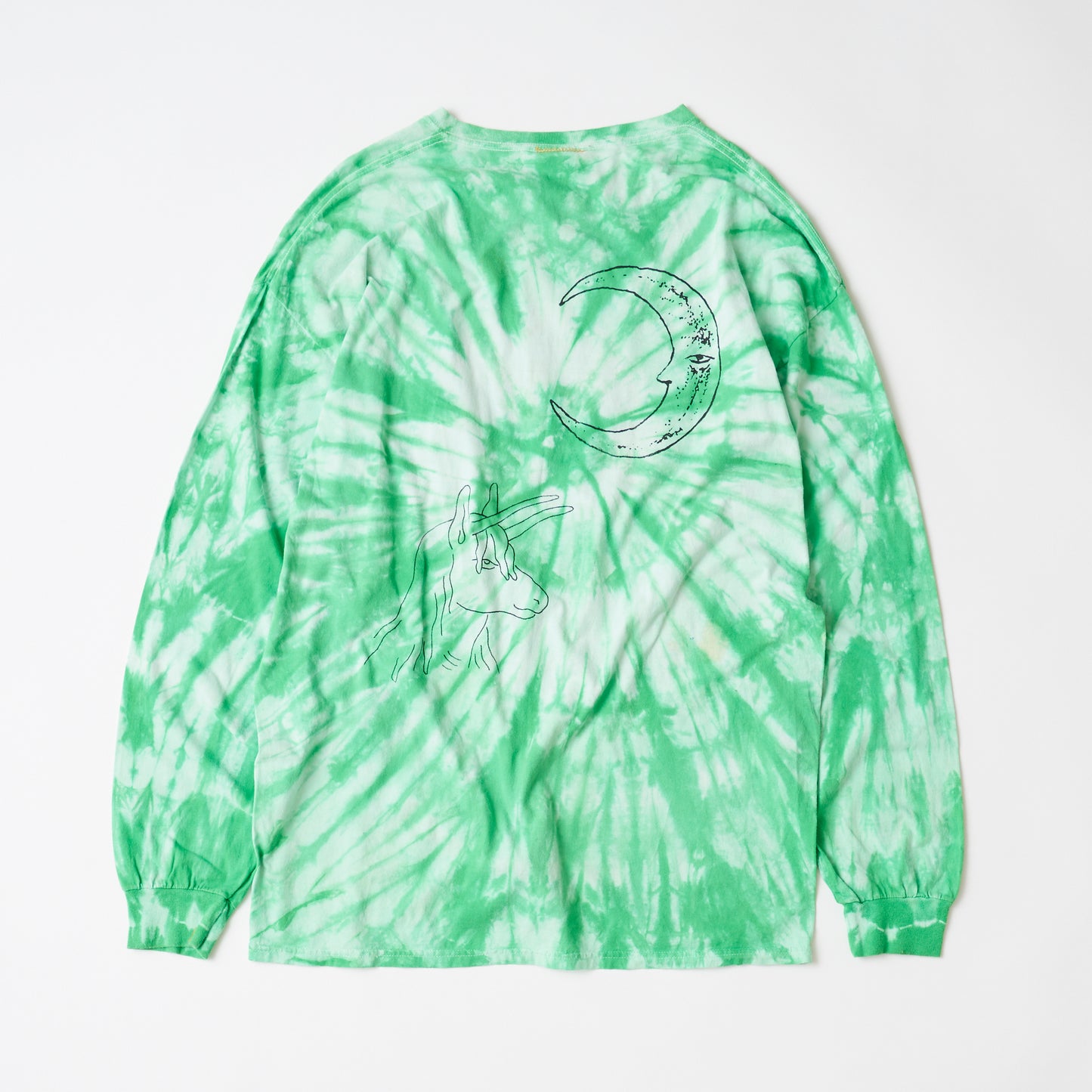 Raglan T-shirt (yellow) | bad girls go everywhere