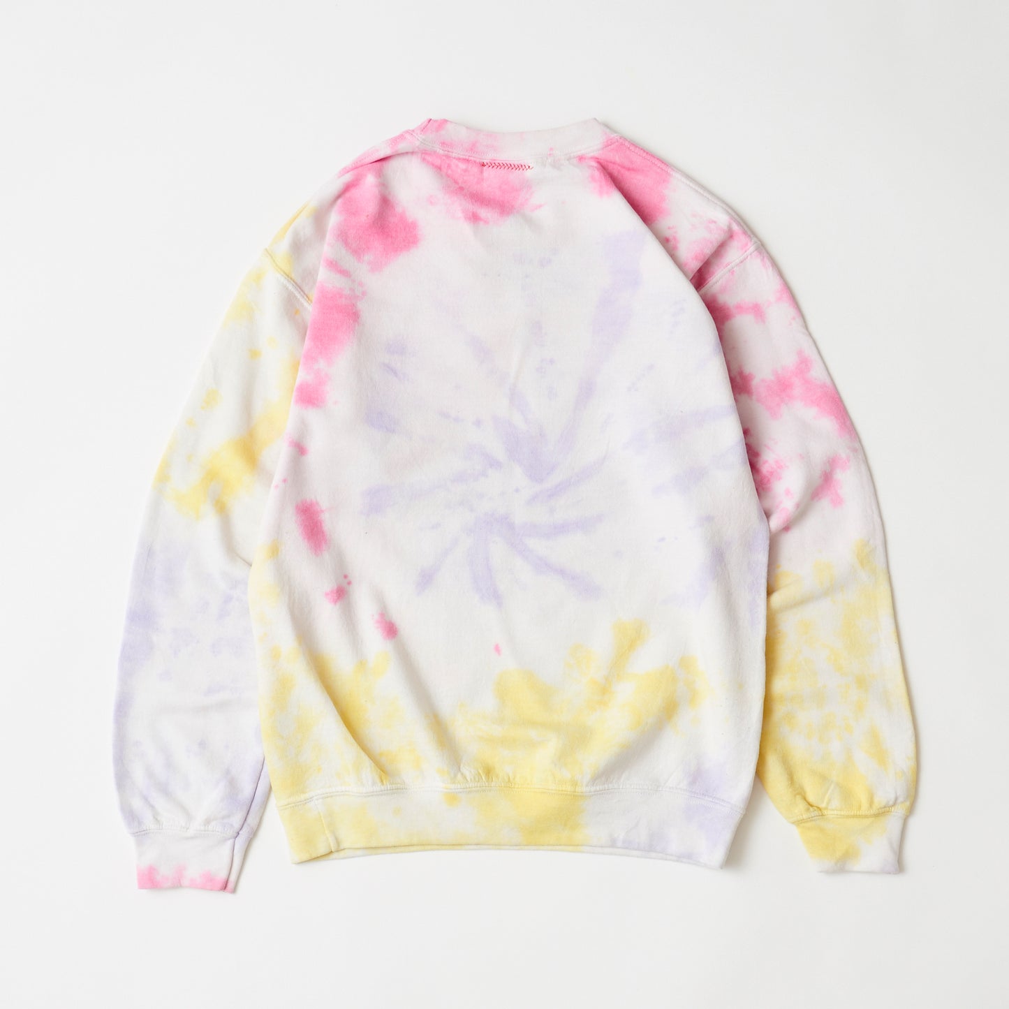 Sweatshirt (yellow) | bad girls go everywhere