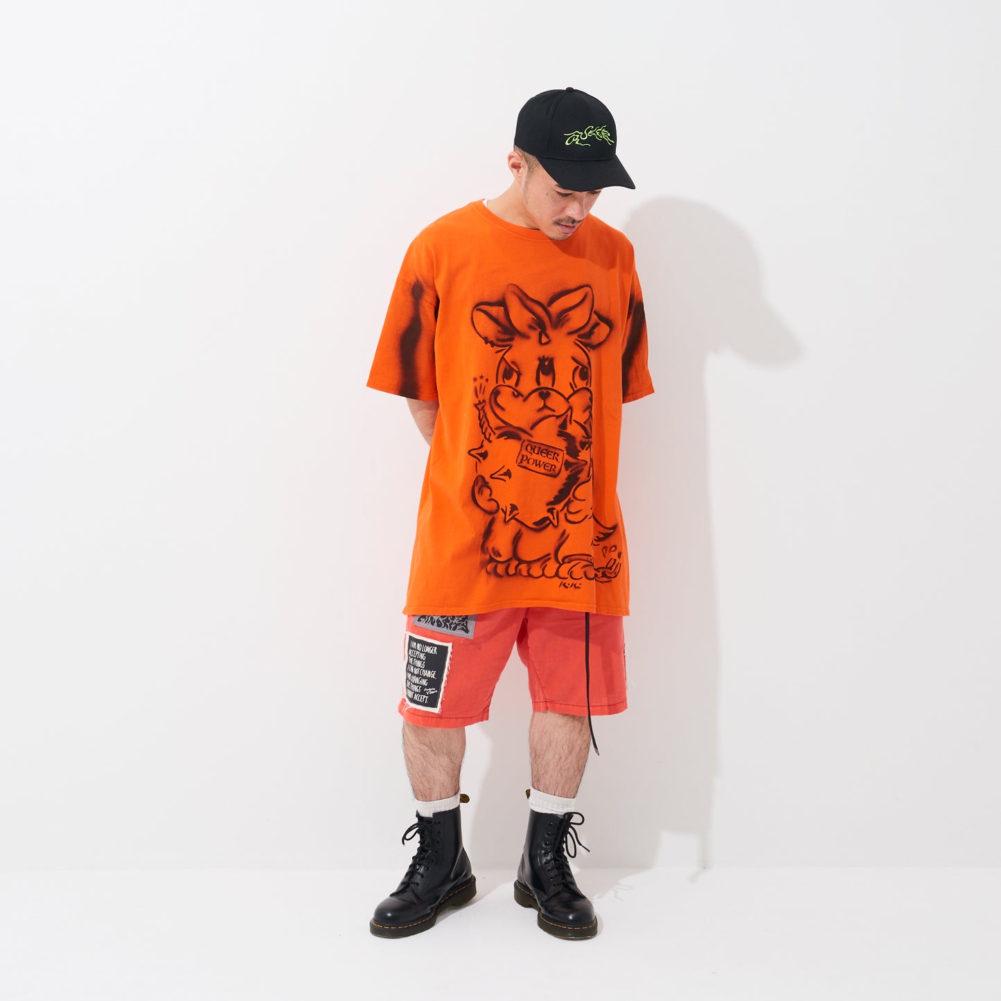 Big T-shirt (orange) | Queer Power