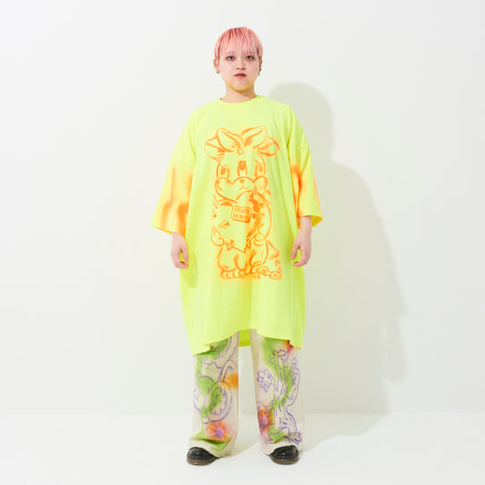 Big T-shirt (neon yellow) | Queer Power