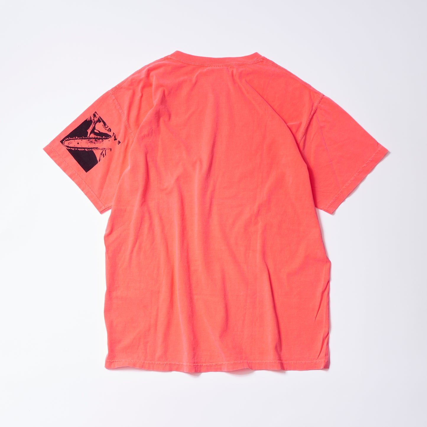 T-shirt (fluorescent salmon pink) | No one is free until we are all free