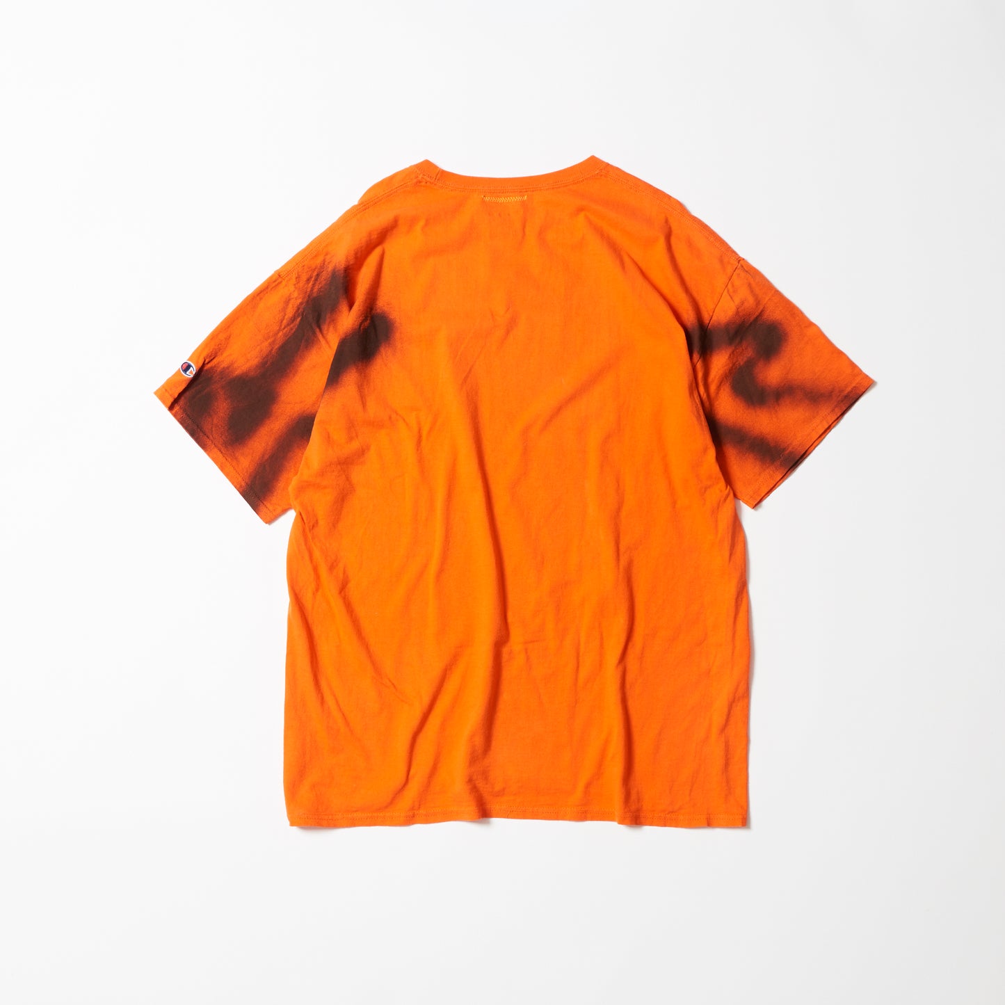 Big T-shirt (orange) | Queer Power