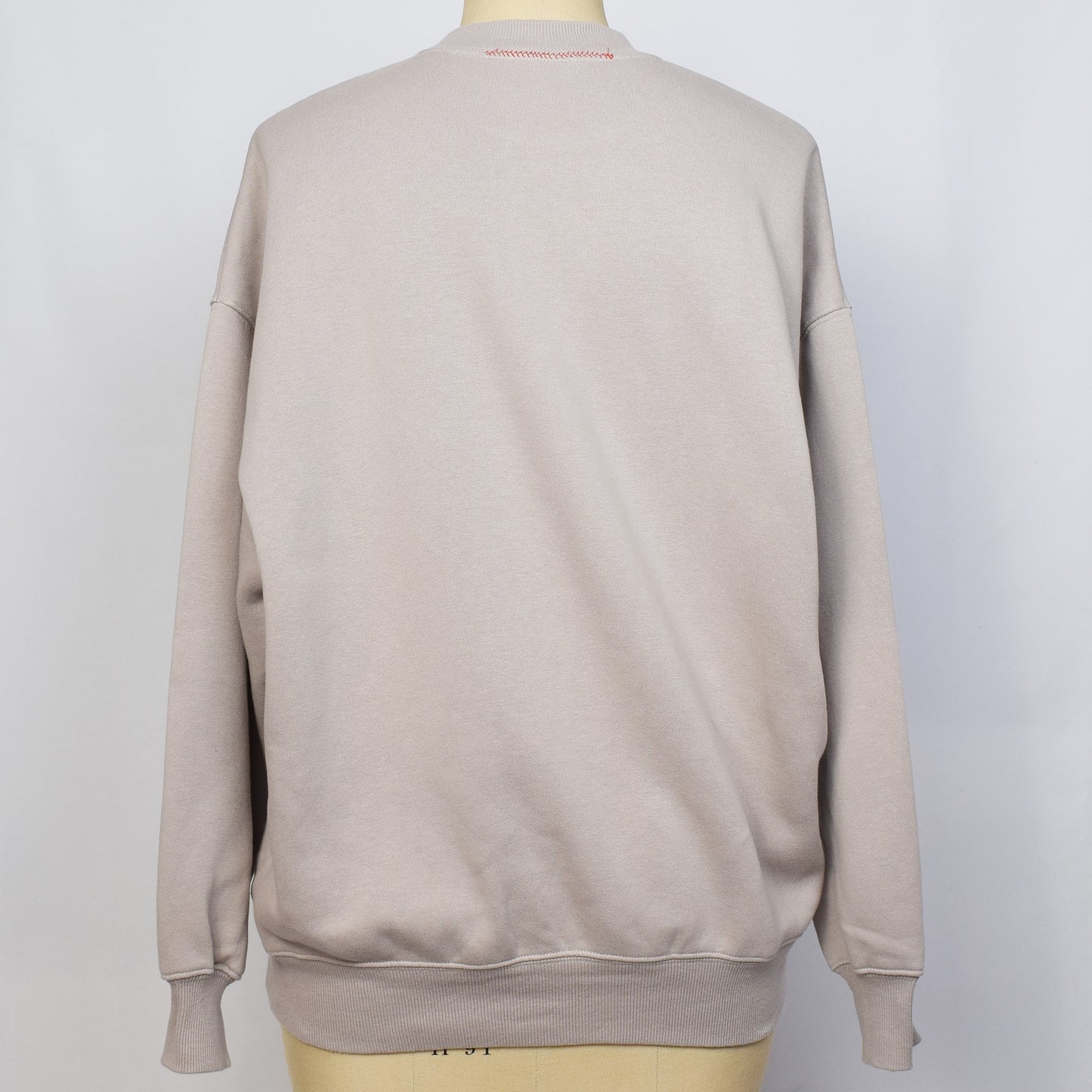 裏起毛トレーナー（ベージュ）｜ bad girls go everywhere