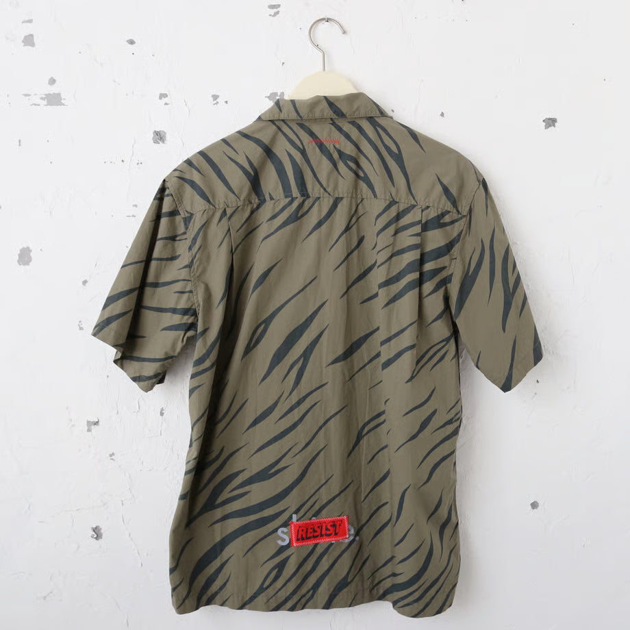 半袖シャツ（ゼブラカーキ / パッチリメイク）