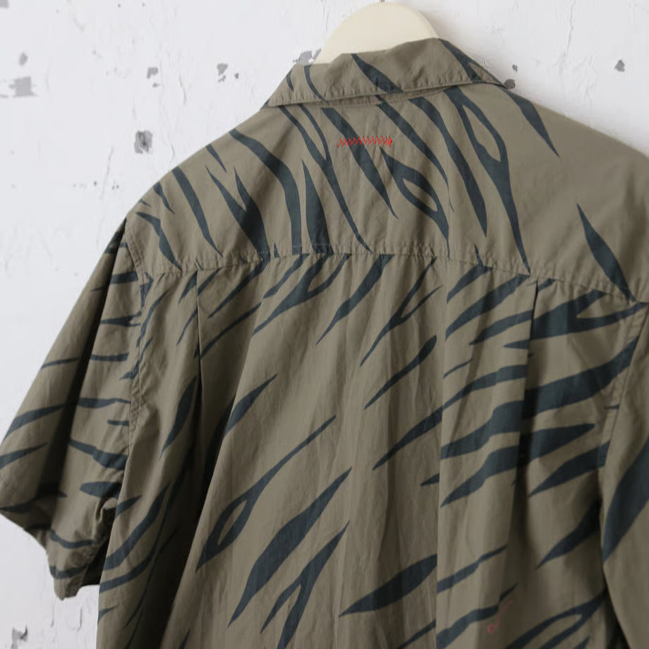 半袖シャツ（ゼブラカーキ / パッチリメイク）